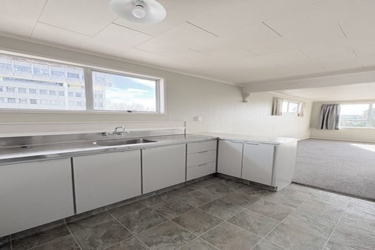 Photo of property in 8 Anzac Parade, Hamilton Central, Hamilton, 3204