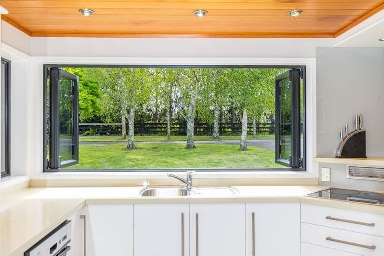 Photo of property in 120 Oakland Road, Karaka, Papakura, 2580