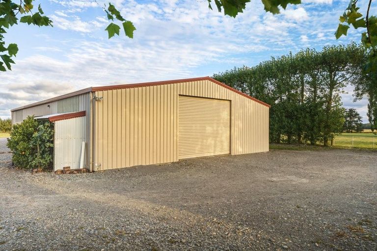 Photo of property in 130 Merton Road, Fernside, Rangiora, 7471