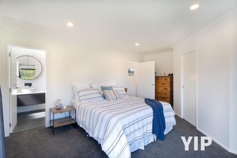 Photo of property in 59 Te Puia Drive, Aotea, Porirua, 5024