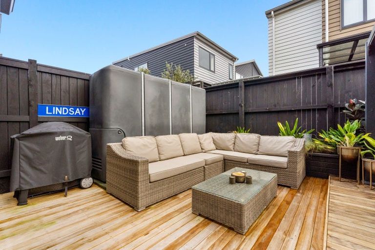 Photo of property in 11 Waterlily Street, Hobsonville, Auckland, 0616