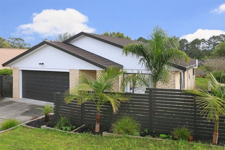 Photo of property in 6 Parkridge Way, Henderson, Auckland, 0612