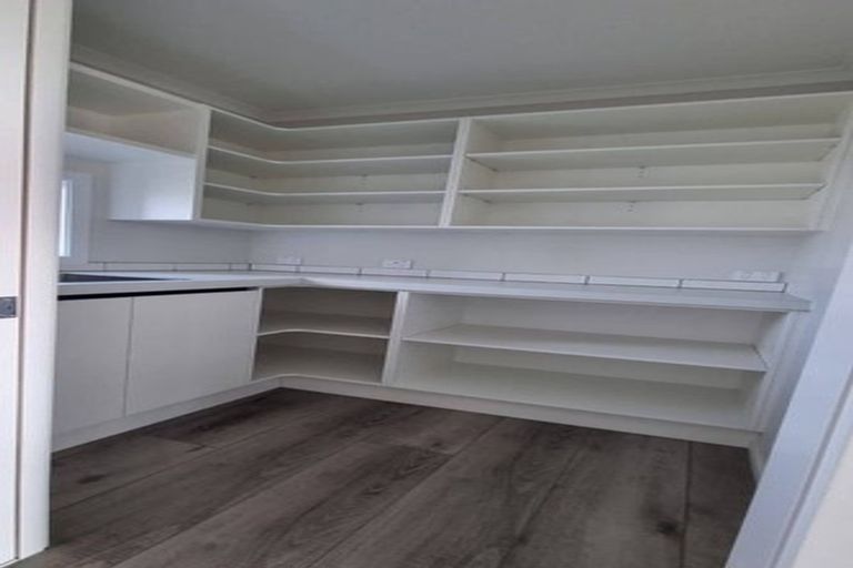 Photo of property in 6 Navarra Road, Halswell, Christchurch, 8025