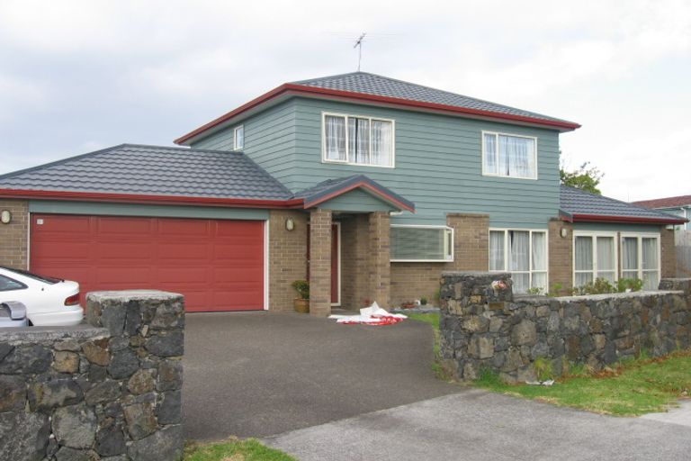 Photo of property in 266a Wairau Road, Glenfield, Auckland, 0627