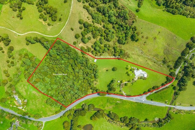 Photo of property in 269 Tomarata Valley Road, Wellsford, 0974