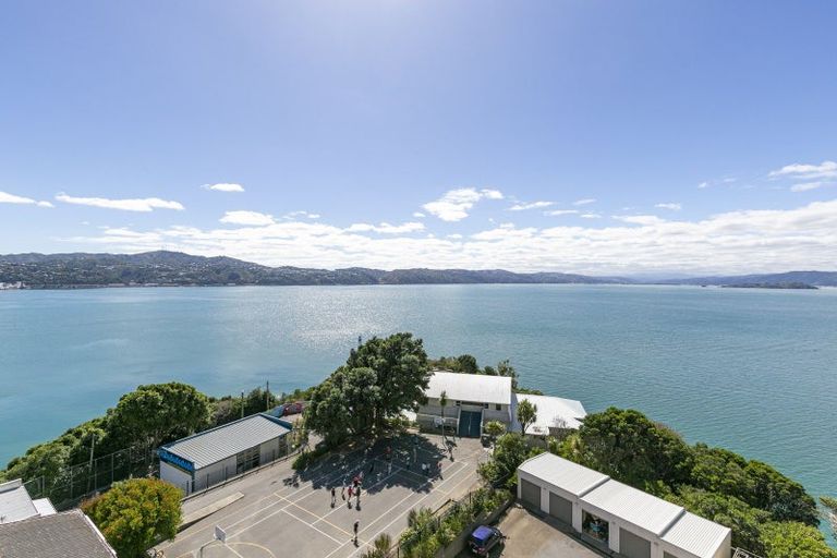 Photo of property in Gateway Apartments, 19 Maida Vale Road, Roseneath, Wellington, 6011