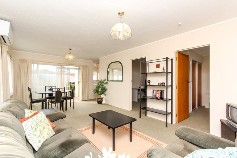 Photo of property in 3b Naumai Place, Spotswood, New Plymouth, 4310