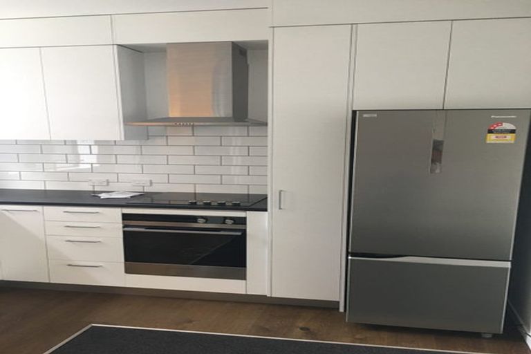 Photo of property in 12/20 Trent Street, Island Bay, Wellington, 6023