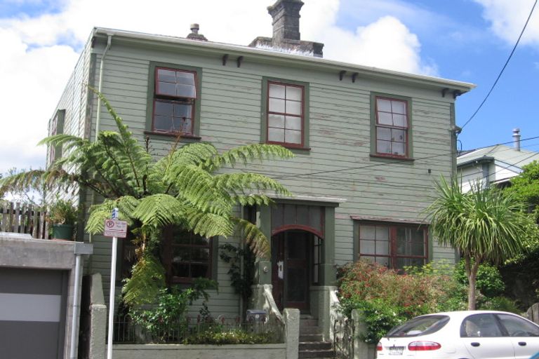 Photo of property in 7 Epuni Street, Aro Valley, Wellington, 6021