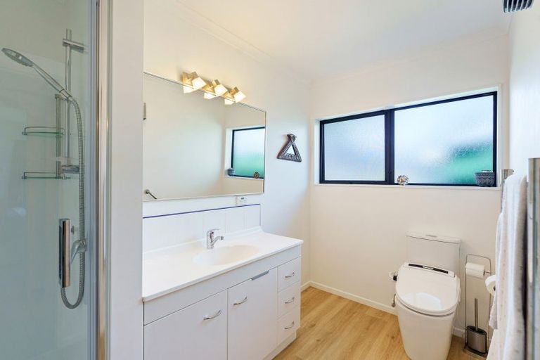 Photo of property in 29 Rifleman Lane, Paraparaumu Beach, Paraparaumu, 5032