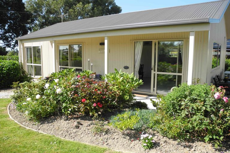 Photo of property in 26 Gorge Road, Waimate, 7924