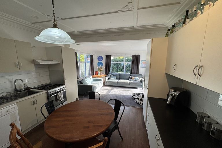 Photo of property in 991 George Street, North Dunedin, Dunedin, 9016