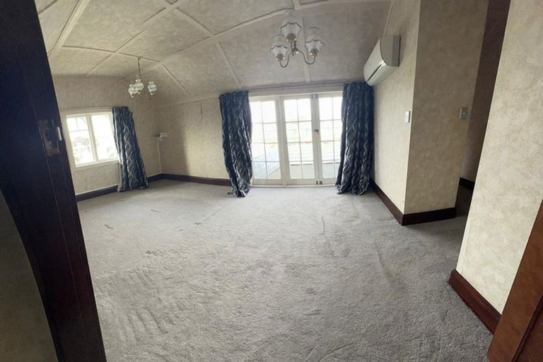 Photo of property in 31 Orams Road, Hillpark, Auckland, 2102