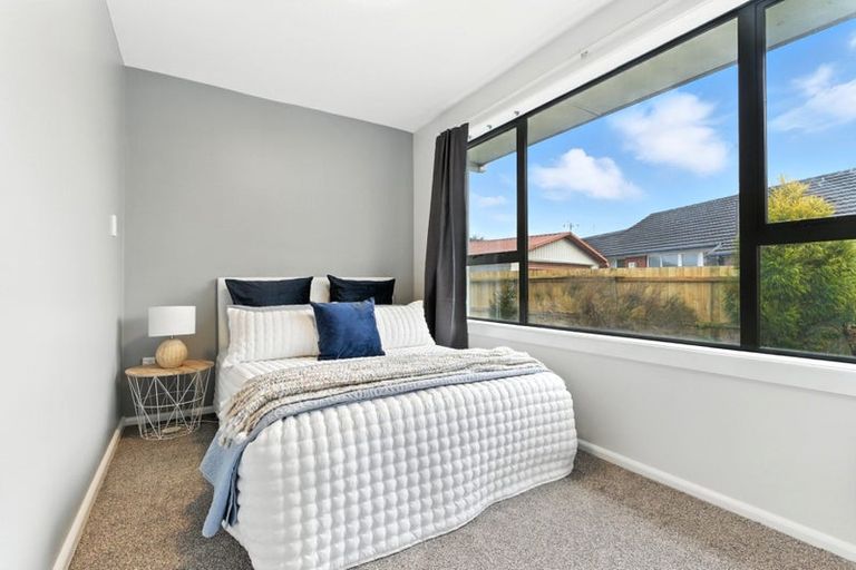 Photo of property in 19 Elwyn Place, Avonhead, Christchurch, 8042