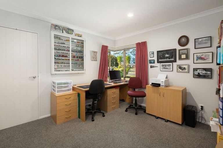 Photo of property in 32 Longmynd Drive, Katikati, 3129