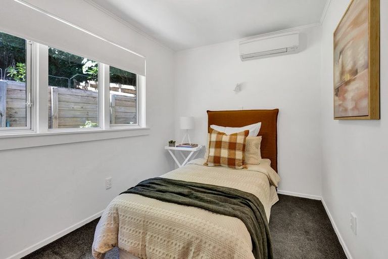 Photo of property in 21a Bracken Street, New Plymouth, 4310