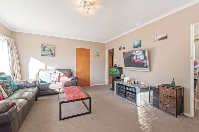 Photo of property in 28 Heath Street, Burnside, Christchurch, 8053