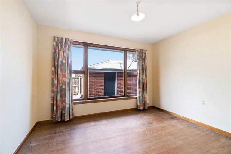 Photo of property in 5 Rowley Avenue, Hillmorton, Christchurch, 8025