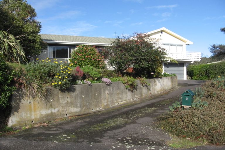 Photo of property in 1 Waimanu Grove, Paraparaumu, 5032