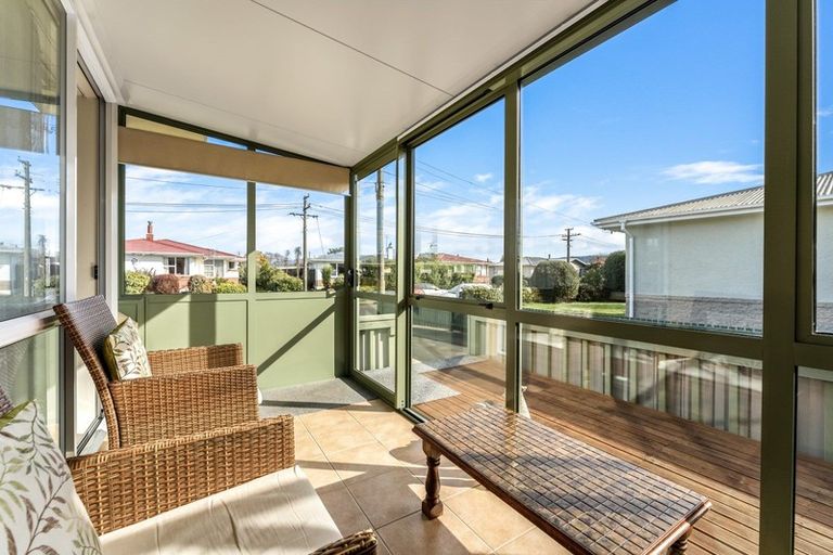 Photo of property in 18 Duff Place, Mosgiel, 9024