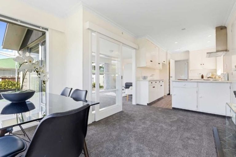 Photo of property in 3 Glenavon Place, Ilam, Christchurch, 8041