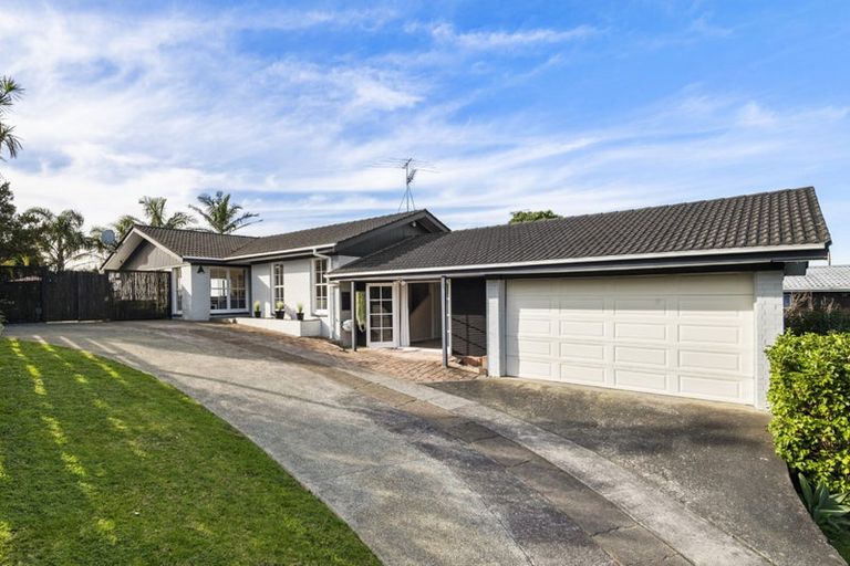 Photo of property in 191 Glamorgan Drive, Torbay, Auckland, 0630