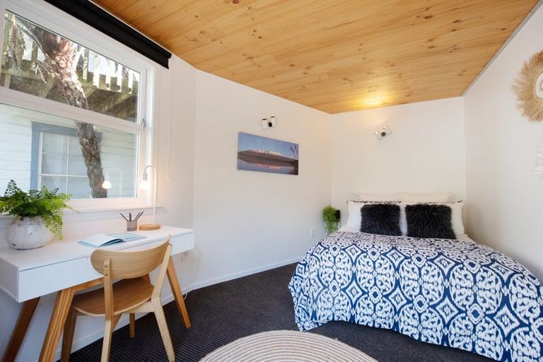 Photo of property in 168a Sydney Street West, Thorndon, Wellington, 6011