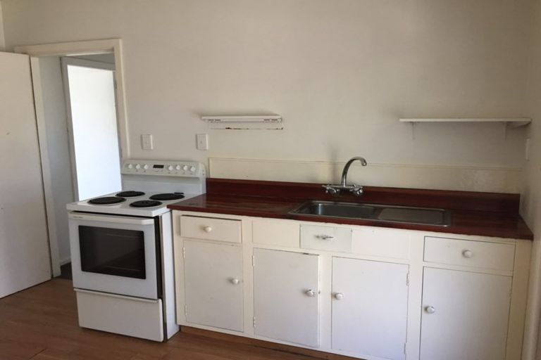 Photo of property in 4/9a Curletts Road, Sockburn, Christchurch, 8042