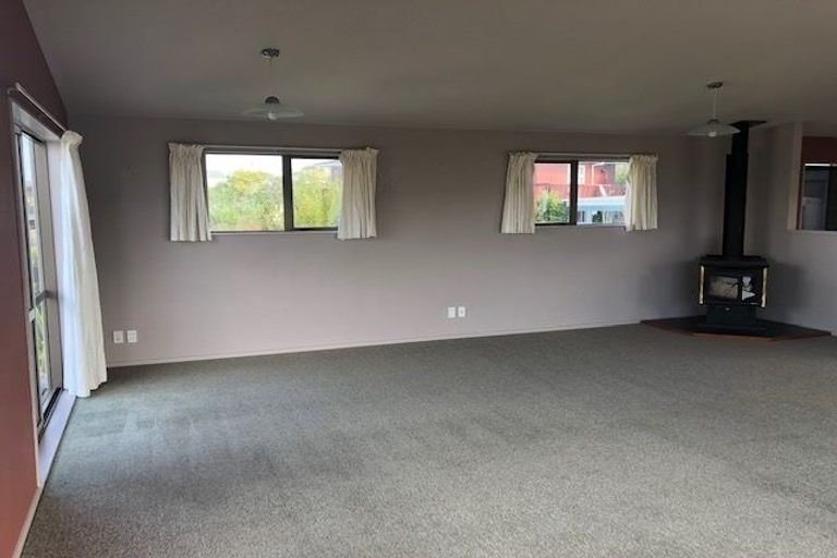 Photo of property in 23 Arohia Place, Snells Beach, 0920