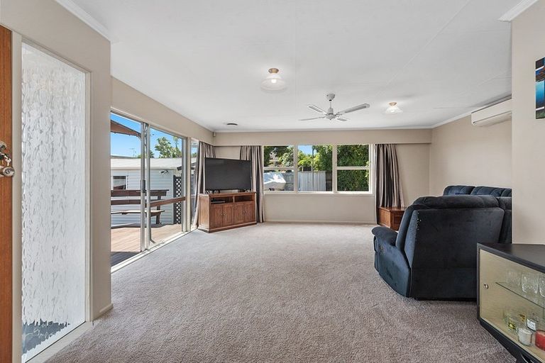 Photo of property in 80 Amanda Avenue, Dinsdale, Hamilton, 3204