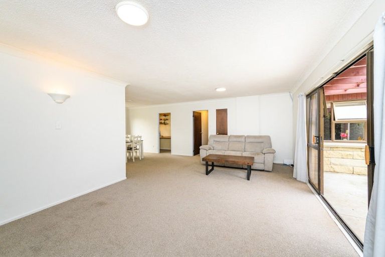 Photo of property in 49 Rennie Avenue, Milson, Palmerston North, 4414