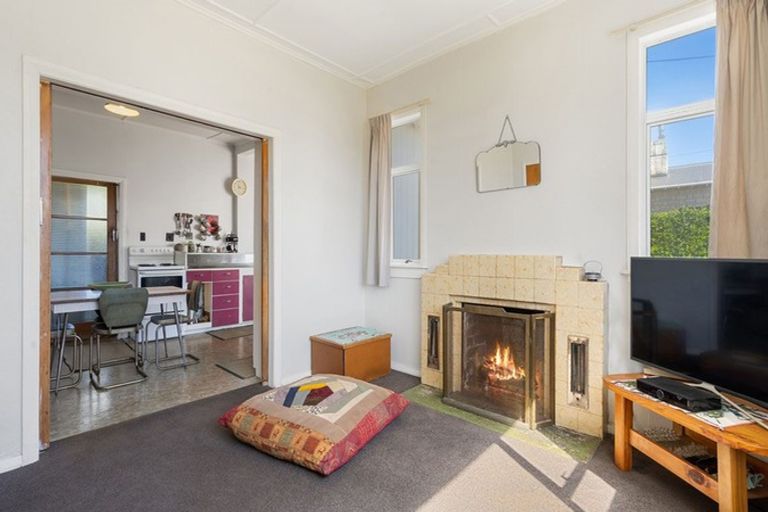 Photo of property in 62 Gisborne Terrace, Opunake, 4616