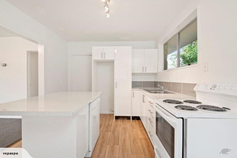 Photo of property in 1/12 Ruddenklau Lane, Bishopdale, Christchurch, 8053