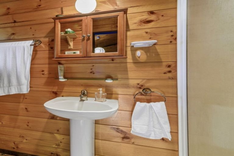 Photo of property in 13 Tumene Drive, Owhata, Rotorua, 3010