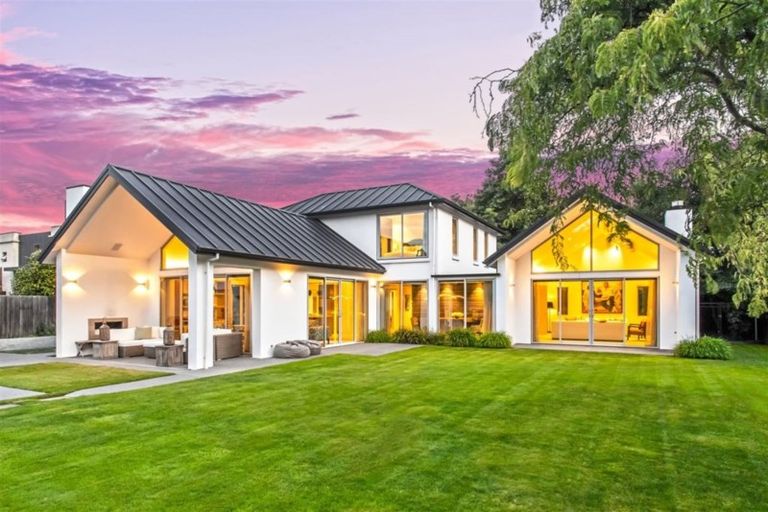Photo of property in 63a Glandovey Road, Fendalton, Christchurch, 8052