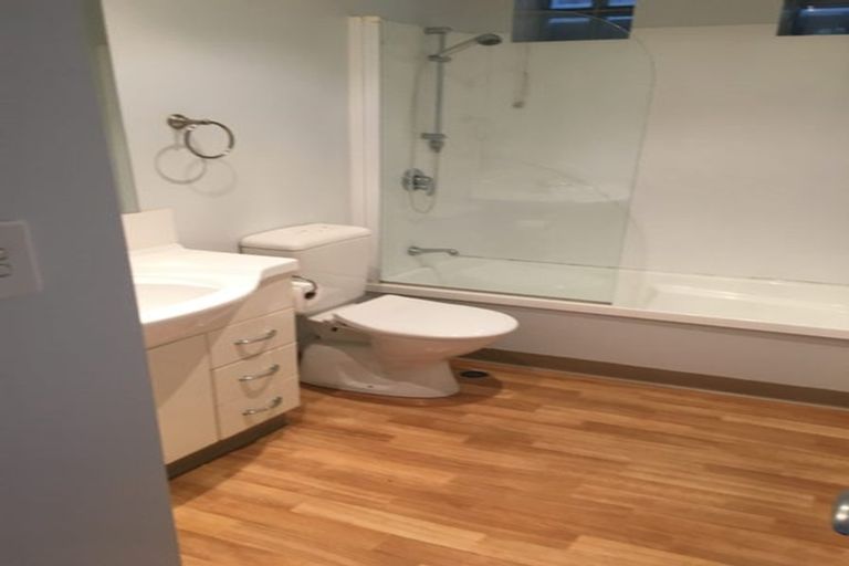 Photo of property in Paramount Apartments, 11/281 Maunganui Road, Mount Maunganui, 3116