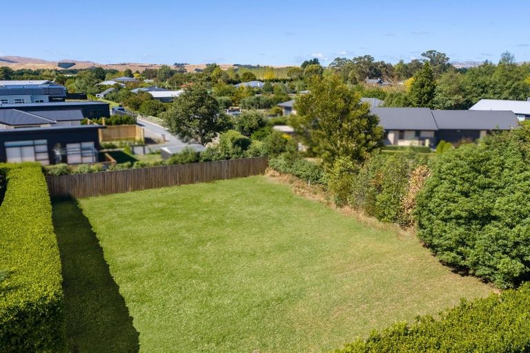 Photo of property in 38 Burgundy Drive, Martinborough, 5711