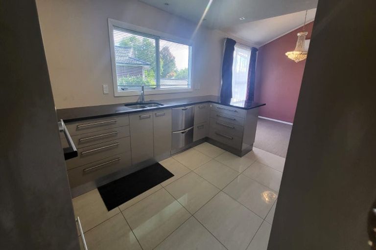 Photo of property in 23 Gothic Place, Ilam, Christchurch, 8041