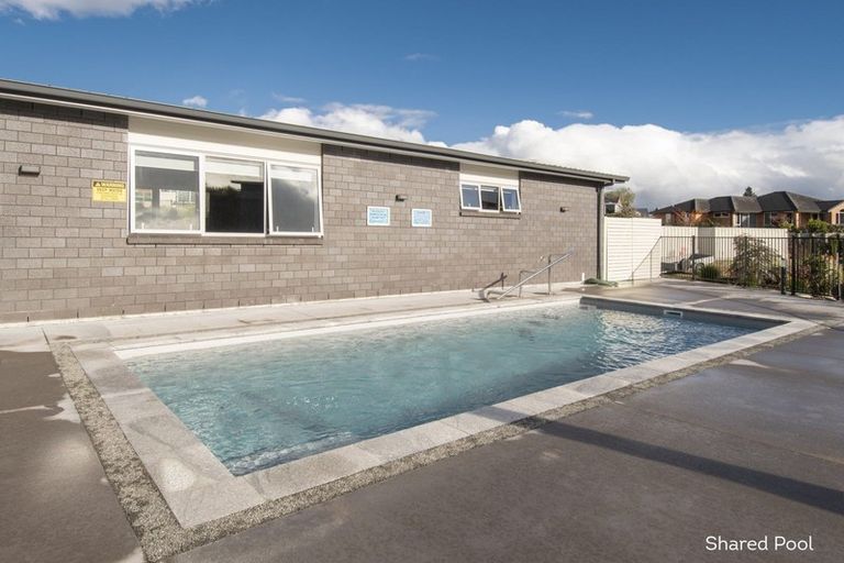 Photo of property in 2 Tory Way, Omokoroa, 3114