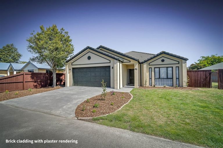 Photo of property in 65 Coolspring Way, Redwood, Christchurch, 8051