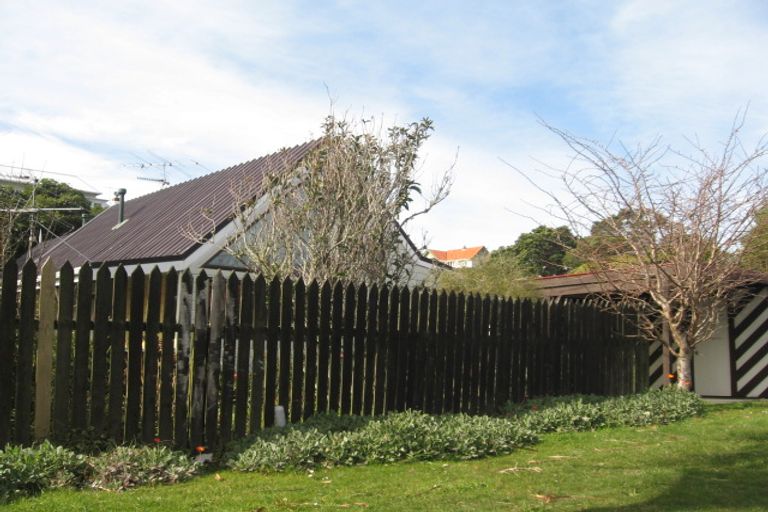 Photo of property in 35a Duthie Street, Karori, Wellington, 6012