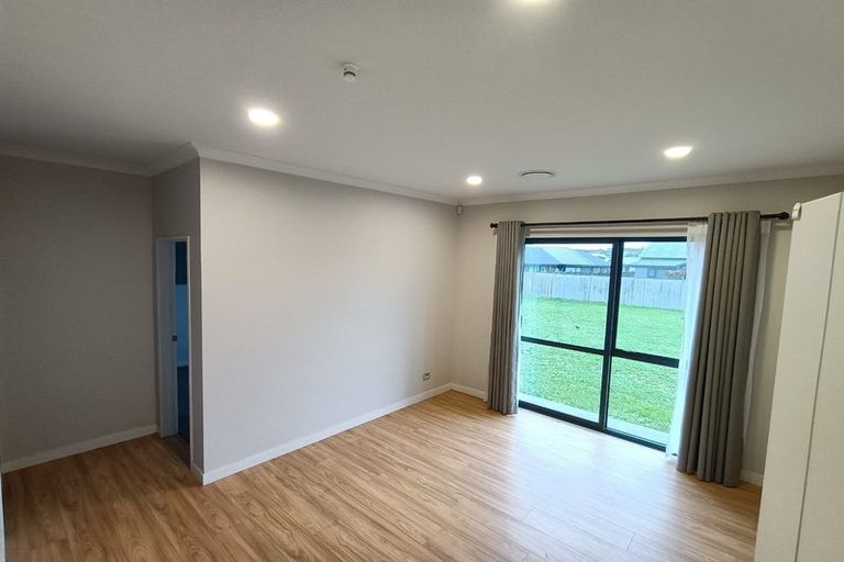 Photo of property in 70 Puni Road, Pukekohe, 2120