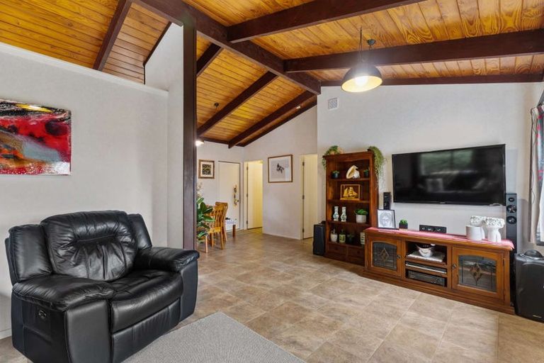 Photo of property in 6 Gillingham Road, Te Kamo, Whangarei, 0112