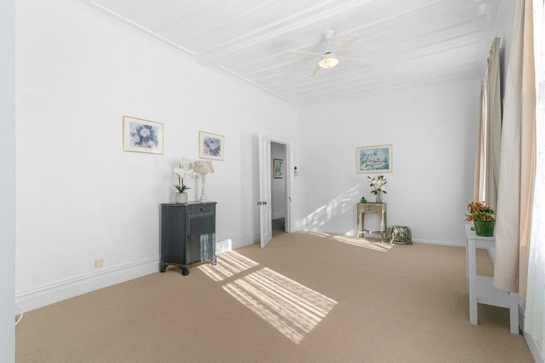 Photo of property in 166 Victoria Street, Dargaville, 0310