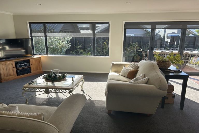 Photo of property in 14 Lakemere Way, Kinloch, Taupo, 3377