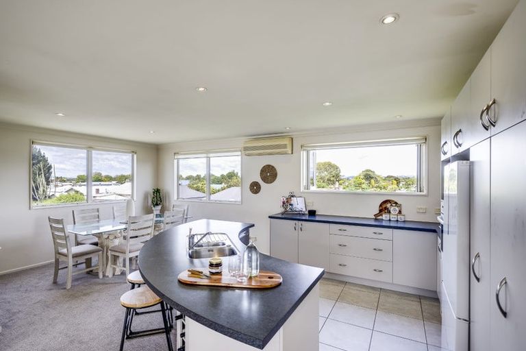 Photo of property in 627 Marine Parade, Napier South, Napier, 4110
