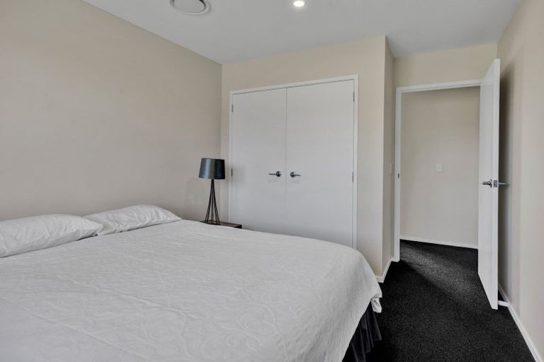 Photo of property in 10 Mercade Close, Stratford, 4332