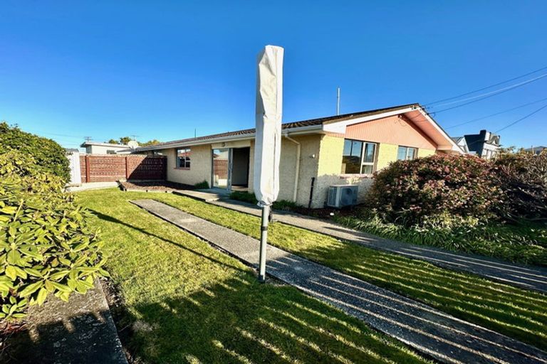Photo of property in 4 Douglas Street, Balclutha, 9230