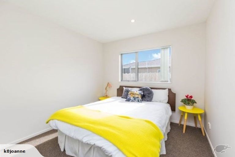 Photo of property in 24 Popokatea Drive, Takanini, 2112