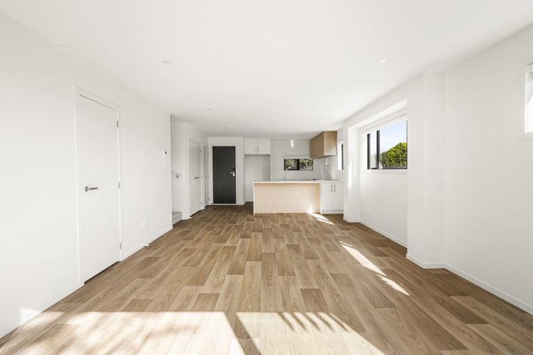 Photo of property in 3/75 Mcannalley Street, Manurewa East, Auckland, 2102